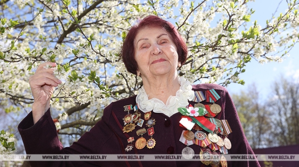 "Немцы даже не думали, что советские дети могут совершать подвиги". В 13 лет она спасла целую деревню "Немцы даже не думали, что советские дети могут совершать подвиги". В 13 лет она спасла целую деревню