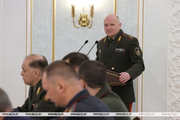 Праздник труда, секретное совещание Лукашенко с силовиками и боевое задание. Итоги знаковой недели Президента Праздник труда, секретное совещание Лукашенко с силовиками и боевое задание. Итоги знаковой недели Президента