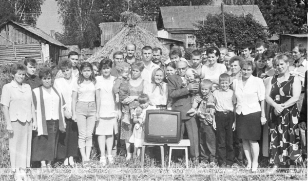 Мама, папа, я: семейное счастье разных поколений белорусов в архивных фото БЕЛТА Мама, папа, я: семейное счастье разных поколений белорусов в архивных фото БЕЛТА