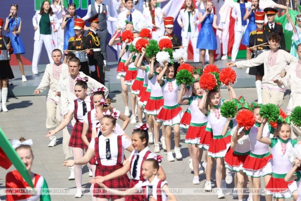 Головченко: патриотизм проявляется не в словах и лозунгах, а в жизненной позиции человека Головченко: патриотизм проявляется не в словах и лозунгах, а в жизненной позиции человека