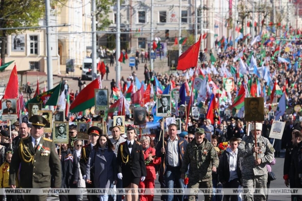 ФОТОРЕПОРТАЖ: День Победы празднуют в Беларуси ФОТОРЕПОРТАЖ: День Победы празднуют в Беларуси