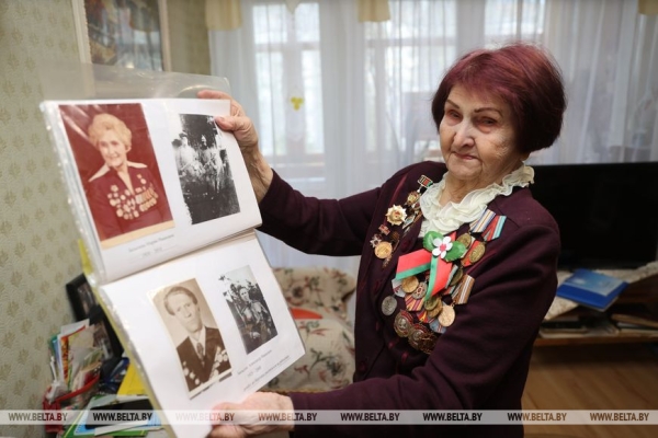 В 11 лет стала связной, спасла от гибели целую деревню. История жизни и подвига Ефросинии Базылевой В 11 лет стала связной, спасла от гибели целую деревню. История жизни и подвига Ефросинии Базылевой