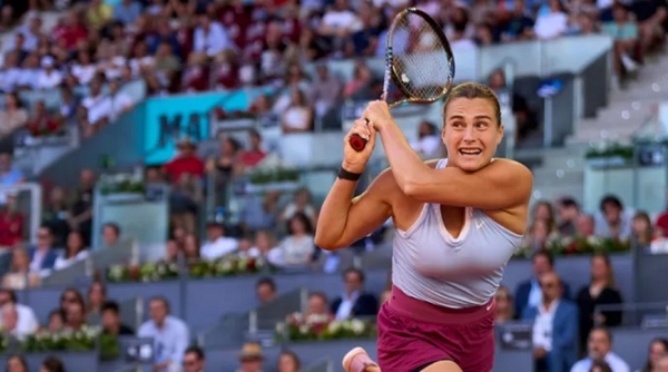 Арина Соболенко победила Игу Свентек в финале турнира WTA-1000 в Мадриде Арина Соболенко победила Игу Свентек в финале турнира WTA-1000 в Мадриде