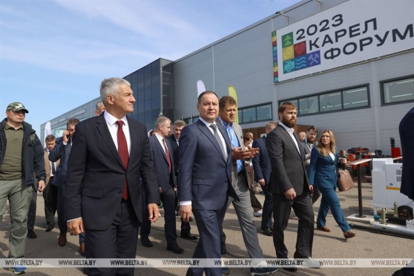 Поставки техники, лесная промышленность, туризм. Головченко о перспективах взаимодействия с Карелией Поставки техники, лесная промышленность, туризм. Головченко о перспективах взаимодействия с Карелией