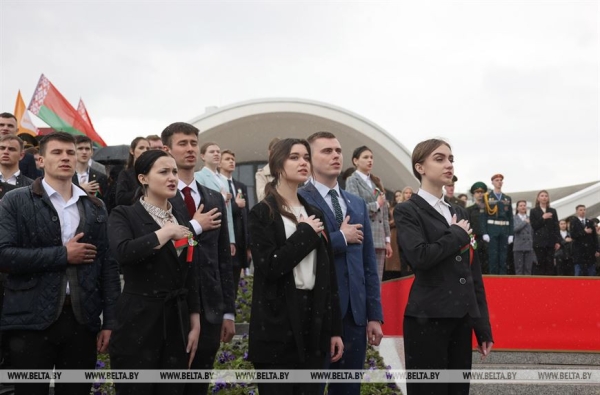 Истинные обереги родной земли. Почему Лукашенко так трепетно относится к государственной символике Истинные обереги родной земли. Почему Лукашенко так трепетно относится к государственной символике