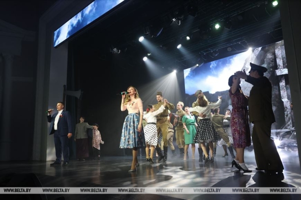 Конкурс песни военных лет среди промпредприятий проходит в Жодино Конкурс песни военных лет среди промпредприятий проходит в Жодино