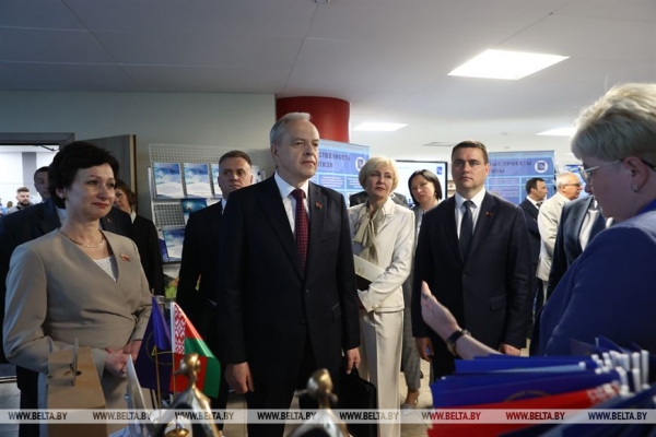 Сергеенко на коллегии Администрации Президента указал на успехи и пробелы в воспитании молодежи Сергеенко на коллегии Администрации Президента указал на успехи и пробелы в воспитании молодежи