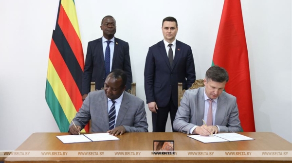 Более 40 двусторонних соглашений в области образования будет подписано по итогам визита в Беларусь делегации из Зимбабве Более 40 двусторонних соглашений в области образования будет подписано по итогам визита в Беларусь делегации из Зимбабве