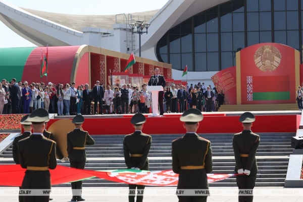 Сергеенко: нужно чтить государственные символы и учить этому подрастающее поколение Сергеенко: нужно чтить государственные символы и учить этому подрастающее поколение