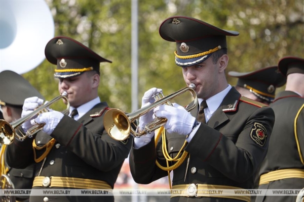 Гимн в их исполнении слышат миллионы. Начальник оркестра почетного караула о репетициях и особенностях работы Гимн в их исполнении слышат миллионы. Начальник оркестра почетного караула о репетициях и особенностях работы
