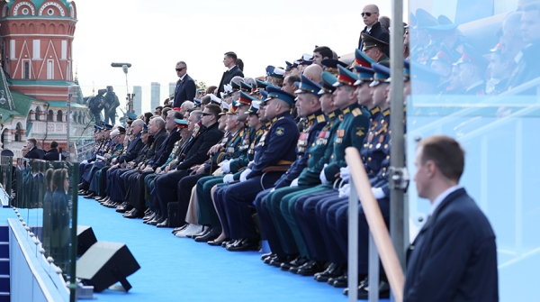 Лукашенко в Москве принял участие в торжествах в честь Дня Победы Лукашенко в Москве принял участие в торжествах в честь Дня Победы