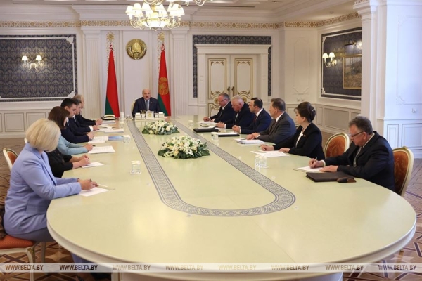 Лукашенко поставил задачу в 2024 году железобетонно определиться с системой поступления Лукашенко поставил задачу в 2024 году железобетонно определиться с системой поступления