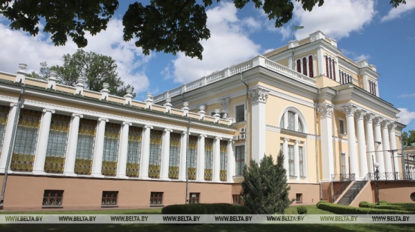 Летние музыкальные вечера стартуют в Гомельском дворцово-парковом ансамбле 15 июня Летние музыкальные вечера стартуют в Гомельском дворцово-парковом ансамбле 15 июня