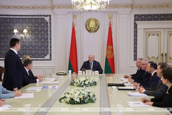 Лукашенко поставил задачу в 2024 году железобетонно определиться с системой поступления Лукашенко поставил задачу в 2024 году железобетонно определиться с системой поступления