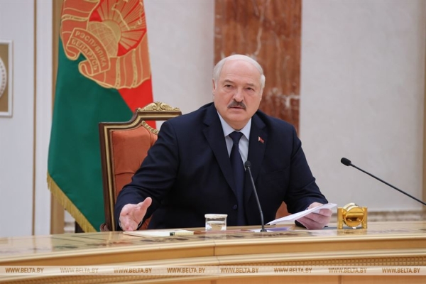 "Наше счастье здесь". Лукашенко разложил по полочкам ситуацию внутри и вокруг СНГ "Наше счастье здесь". Лукашенко разложил по полочкам ситуацию внутри и вокруг СНГ