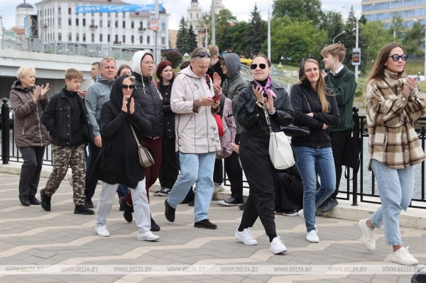 ФОТОФАКТ: Музыкальная гостиная открыла сезон в Троицком предместье ФОТОФАКТ: Музыкальная гостиная открыла сезон в Троицком предместье