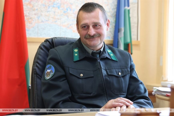 "Нужно пообщаться с природой, чтобы почувствовать релакс". Кто и зачем приезжает к духу болот в заповедник "Нужно пообщаться с природой, чтобы почувствовать релакс". Кто и зачем приезжает к духу болот в заповедник