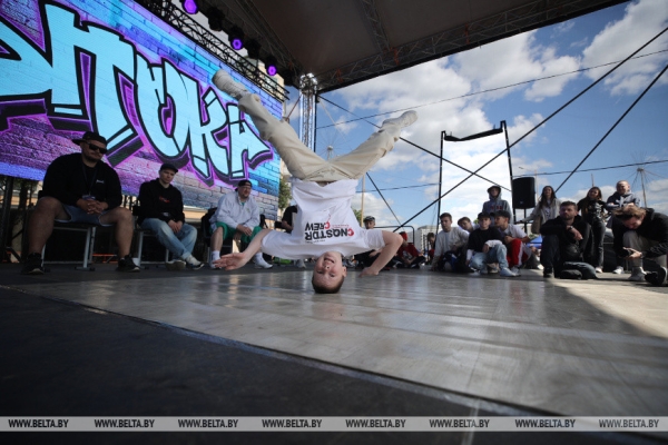 Почти 5,5 тыс. призов, яркие эмоции и впечатления: в Барановичах завершается фестиваль "Вытокі" Почти 5,5 тыс. призов, яркие эмоции и впечатления: в Барановичах завершается фестиваль "Вытокі"