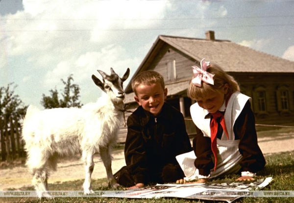 Вспомним детство! Самая беззаботная и счастливая пора в архивных фото БЕЛТА Вспомним детство! Самая беззаботная и счастливая пора в архивных фото БЕЛТА