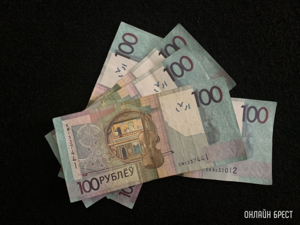 Кто в Беларуси зарабатывает больше всех – изучили зарплатную статистику Кто в Беларуси зарабатывает больше всех – изучили зарплатную статистику