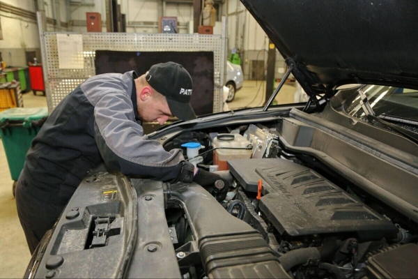 Белорусы арендовали под Варшавой бывшую автомойку и открыли СТО. Выгодно? Белорусы арендовали под Варшавой бывшую автомойку и открыли СТО. Выгодно?