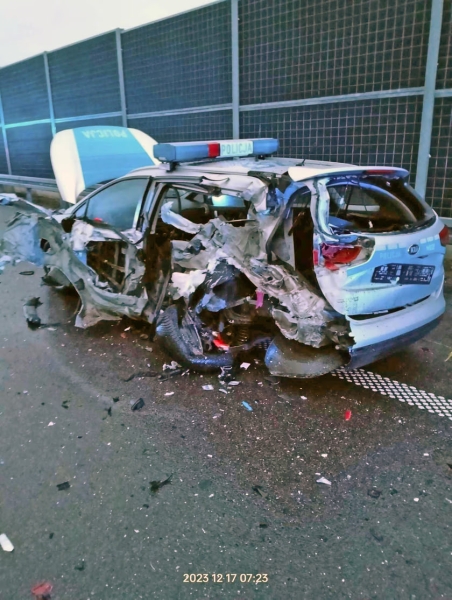 Что стало с польской полицией, которую «прошил» автобус из Варшавы в Гродно Что стало с польской полицией, которую «прошил» автобус из Варшавы в Гродно