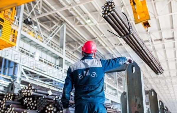 Белорусский металлургический завод ищет работников. Какие зарплаты предлагают? Белорусский металлургический завод ищет работников. Какие зарплаты предлагают?