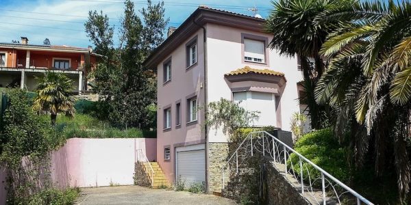 Эта семья четыре года жила взаперти, боясь заразиться ковидом Эта семья четыре года жила взаперти, боясь заразиться ковидом