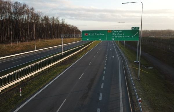 В Польше внесли поправки в ПДД. Что стоит знать белорусам, которые ездят по этой стране?