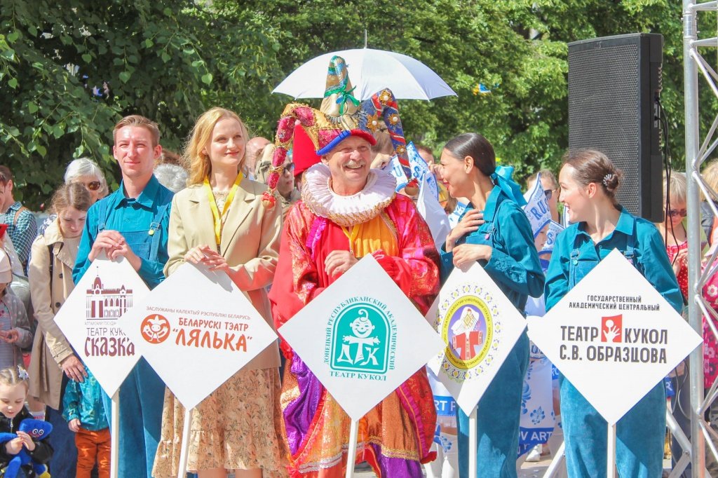 «Жыў-быў заяц» у Віцебску, а потым на «Перекрёсток» Навасібірска паляцеў «Жыў-быў заяц» у Віцебску, а потым на «Перекрёсток» Навасібірска паляцеў