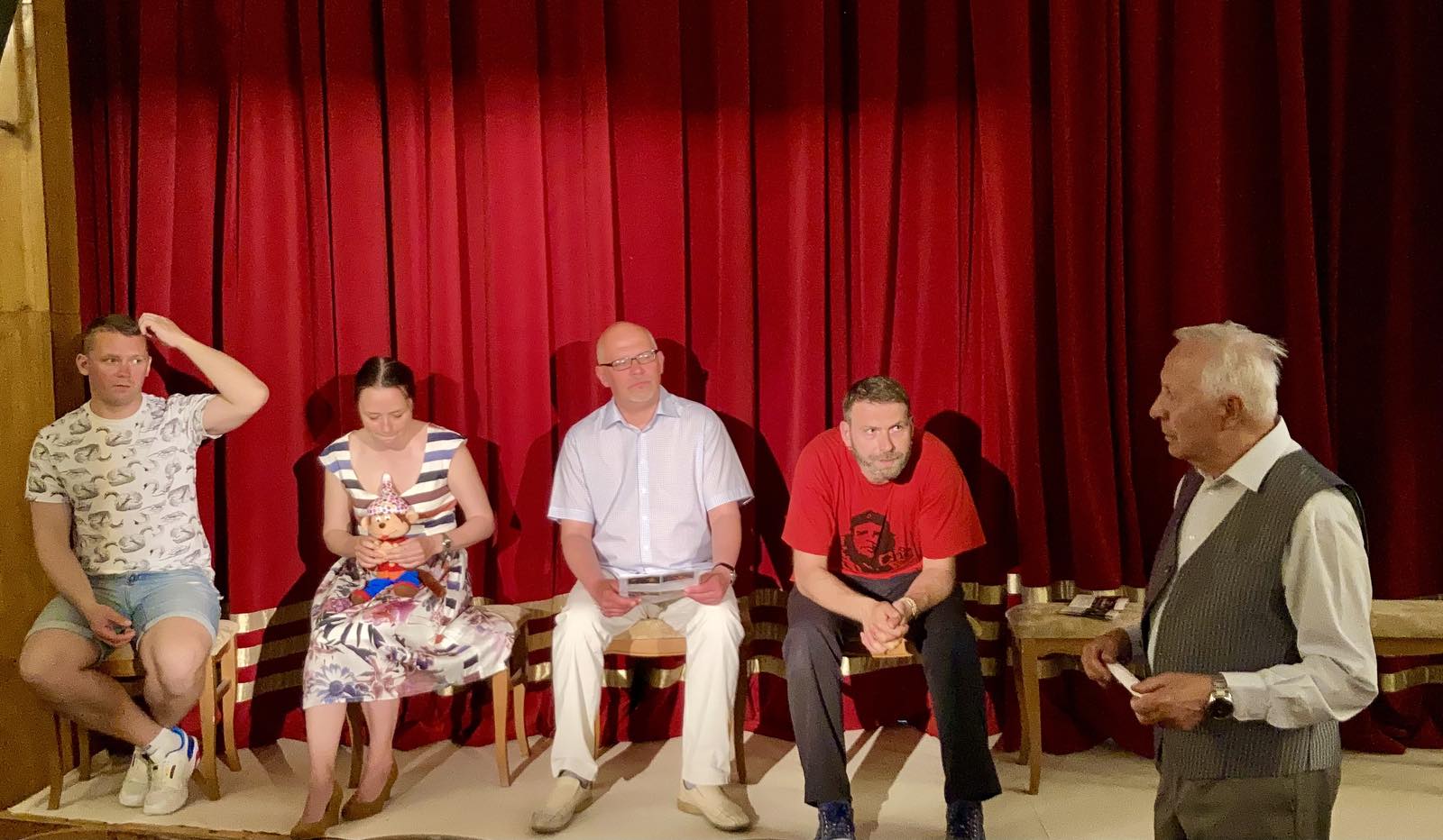 «Жыў-быў заяц» у Віцебску, а потым на «Перекрёсток» Навасібірска паляцеў «Жыў-быў заяц» у Віцебску, а потым на «Перекрёсток» Навасібірска паляцеў