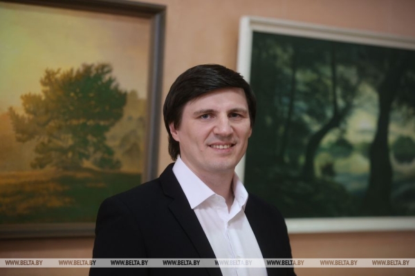 Органная музыка разных эпох в исполнении Валерия Шмата прозвучала для гостей фестиваля "Вытокi" Органная музыка разных эпох в исполнении Валерия Шмата прозвучала для гостей фестиваля "Вытокi"